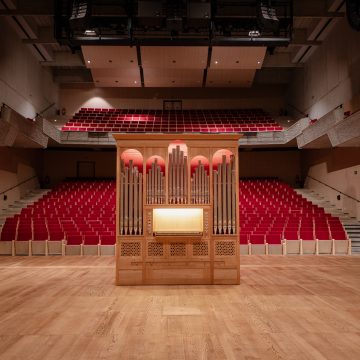 UN ORGUE POUR LE MANÈGE 